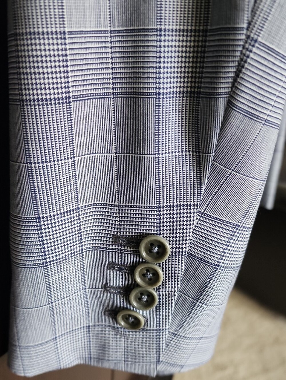 Canali Gray Plaid Double-Breasted Suit - Picture 6 of 10